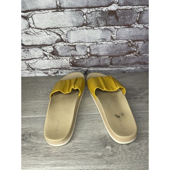 Olukai Pihapiha Gold Leather Beach Slides Casual Sandals Women Sz 40EU/10M US - Picture 6 of 16